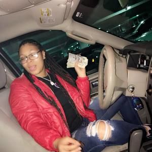 Meet your Posher, Hailey